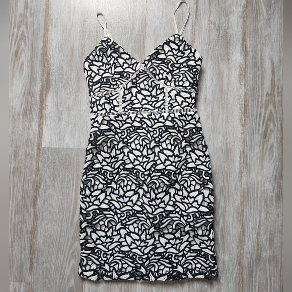 Missguided Black and White Lace Mini Dress - Picture 1 of 10